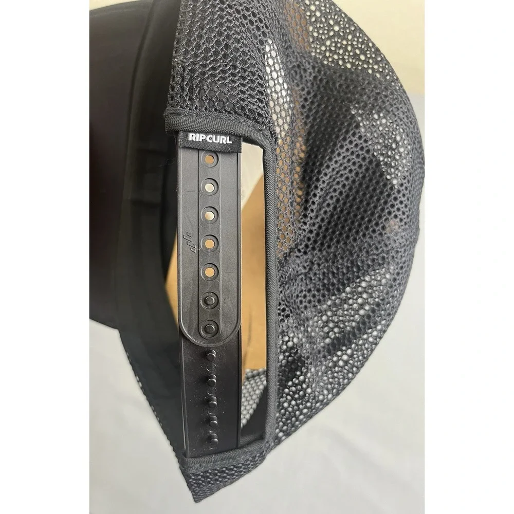 Rip‎ Curl Women's Fashion Trucker Hat Black Tan Gold Snap Back